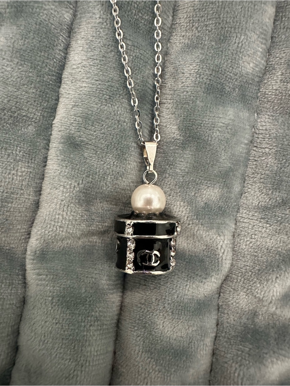 CHANEL Black Enamel Pendant Necklace with Pearl Accent